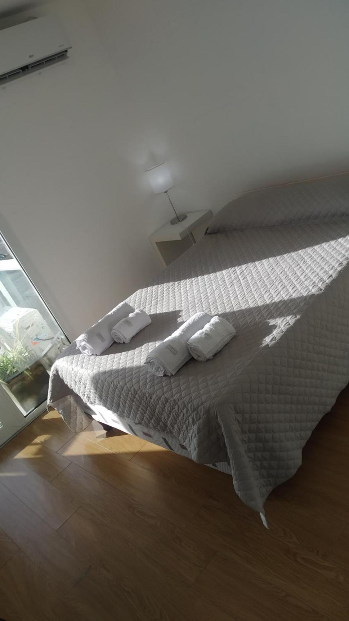 Platinum 1 2b Apartment *